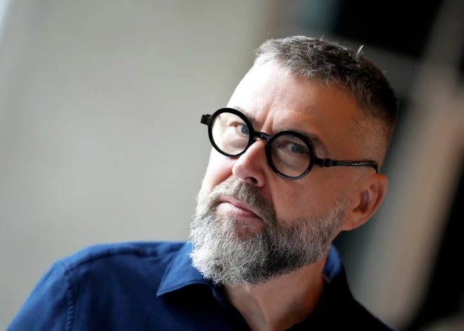 Назвал работу "кринжовой": художественного руководителя театра Dailes обвинили в публичном унижении