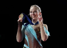 Igauņu daiļslidotāja, kurai vēl nesen veica nopietnu operāciju, otro gadu pēc kārtas triumfē Eiropas čempionātā. 