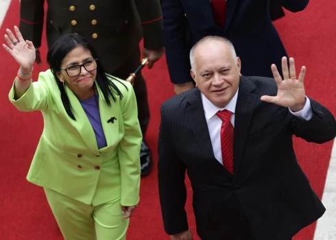 Родригес и Кабельо сейчас руководят Венесуэлой.