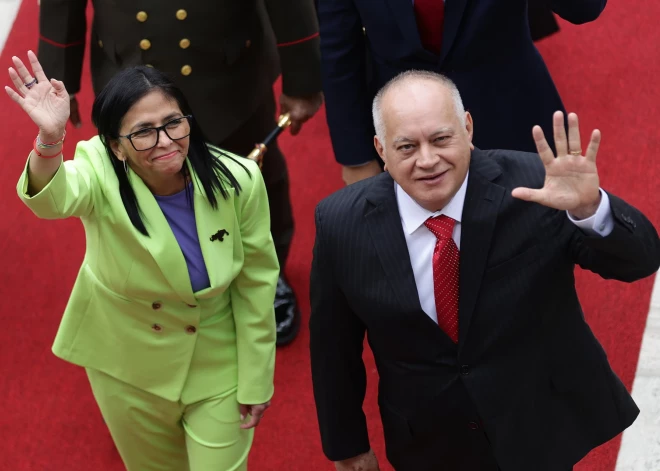 США вели тайные переговоры с главой МВД Венесуэлы задолго до похищения Мадуро