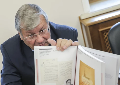 Krievijas Federālās arhīvu aģentūras (“Rosarhiv”) vadītājs Andrejs Artizovs (ekrānuzņēmums no "X")