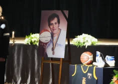 Krievija sūdz tiesā Latviju, atvadas no leģendas un daiļslidotāju “netīrā veļa” – aizejošā nedēļa sportā