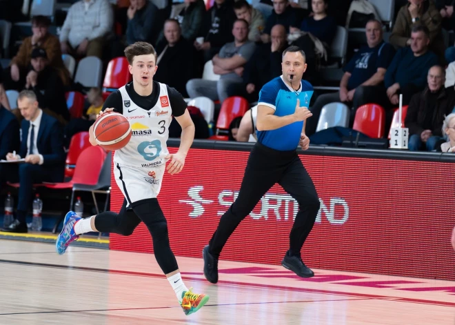 "Valmiera Glass"/"Vidzemes Augstskola" Latvijas kausa ceturtdaļfinālā izsit trofejas īpašnieci "VEF Rīga"