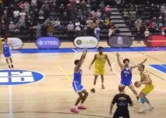 Pats Karijs būtu lepns! Artūrs Ausējs pēdējā sekundē ierauj "Ventspili" Latvijas kausa pusfinālā, metot no savas laukuma puses!