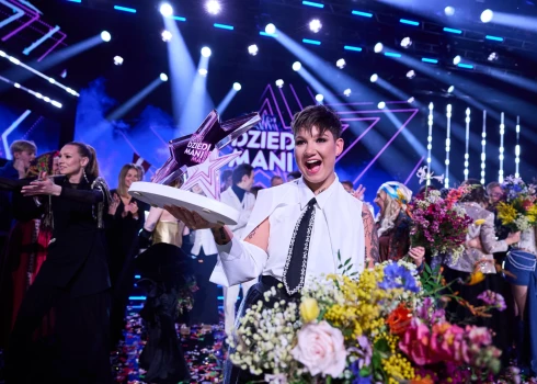 Emilija triumfē šovā "Pārdziedi mani" (foto: LSM/Lauris Vīksne)