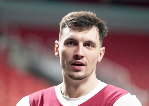 Latvijas basketbolists Rodions Kurucs. 