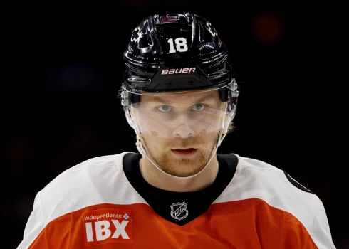 Nacionālās hokeja līgas vienība Filadelfijas "Flyers" ievietojusi Latvijas hokejistu Rodrigo Ābolu savainoto spēlētāju sarakstā, svētdien pavēstīja Filadelfijas komanda.