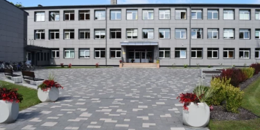 Lubānas pilsētas pamatskola (foto: lubana.lv)
