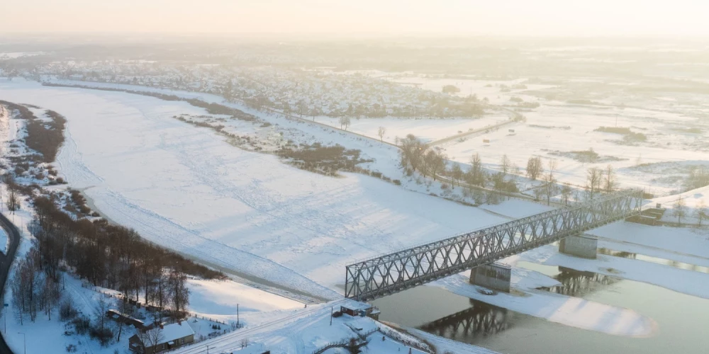 Pirmdien līdz plkst. 5 zemākā gaisa temperatūra valstī bija -21 grāds Daugavpils novērojumu stacijā.