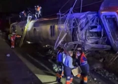 На юге Испании столкнулись два скоростных поезда: погибли не менее 39 человек, более 70 ранены