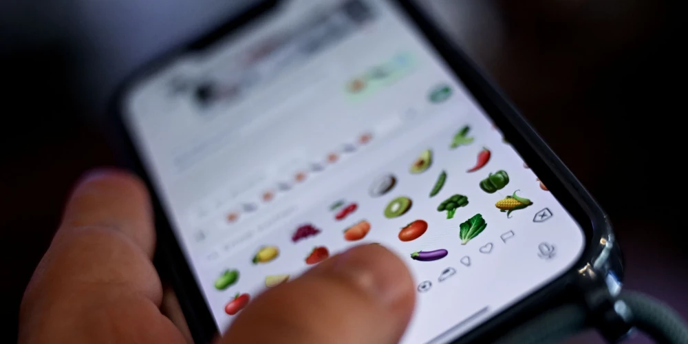 Savukārt marinētais gurķis pretendē uz baklažāna pozīciju, kas jau gadiem ilgi tiek izmantots seksuāla zemteksta paušanai.