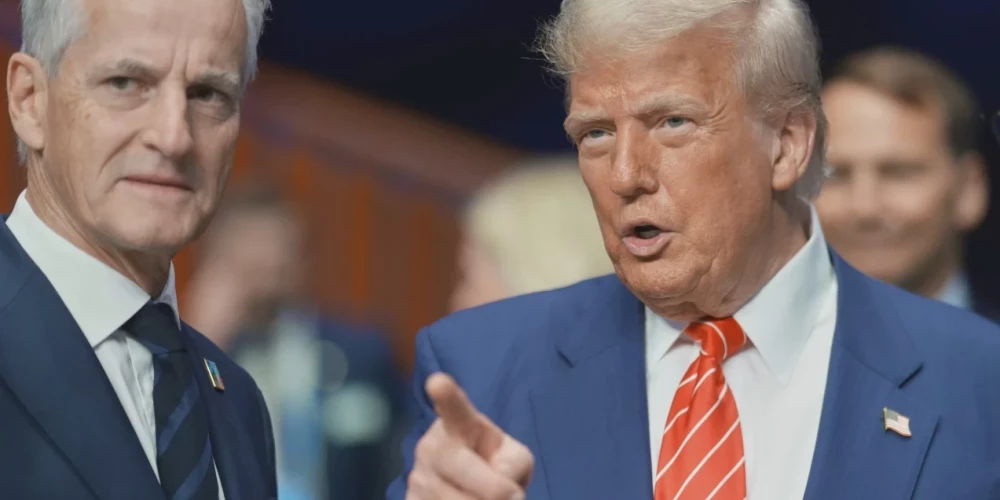 Дональд Трамп отправил премьер-министру Норвегии Йонасу Гару Стёре письмо с угрозами.