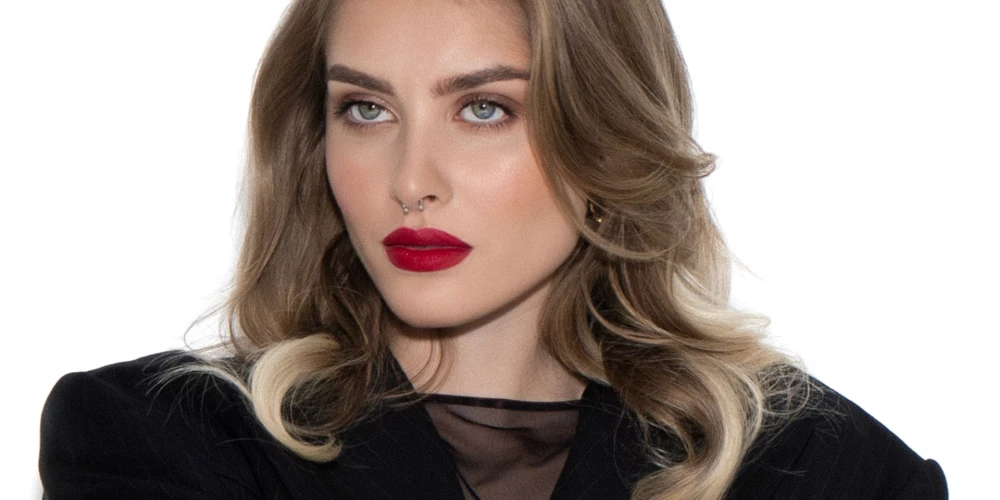 "Gan dziesma, gan videoklips vēsta par cilvēka iekšējo pasauli un atbildību par savu dzīvi," saka Patrisha.