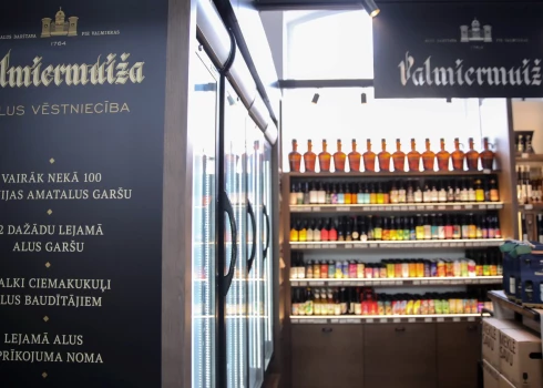 pērn 17. septembrī Konkurences padome (KP) saņēma "Cēsu alus" apvienošanās ziņojumu par izšķirošas ietekmes iegūšanu pār "Valmiermuižas alus", taču oktobra otrajā pusē KP pavēstīja, ka minētajā darījumā ir sākta papildu izpēte, lai padziļināti novērtētu apvienošanās ietekmi uz konkurenci Latvijā.