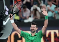 Novāks Džokovičs atkārto Federera rekordus un sasniedz nozīmīgu uzvaru skaitu "Australian Open"