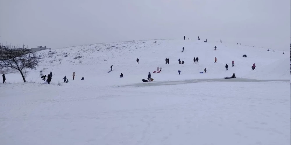 Dreiliņkalns (foto: "Izdzirdēts Rīgā" / Facebook)