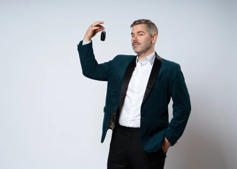 "Šī nav parasta ciemošanās pilī – tā ir psiholoģiska šaha partija,” stāsta spēles vadītājs Arvis Zēmanis.