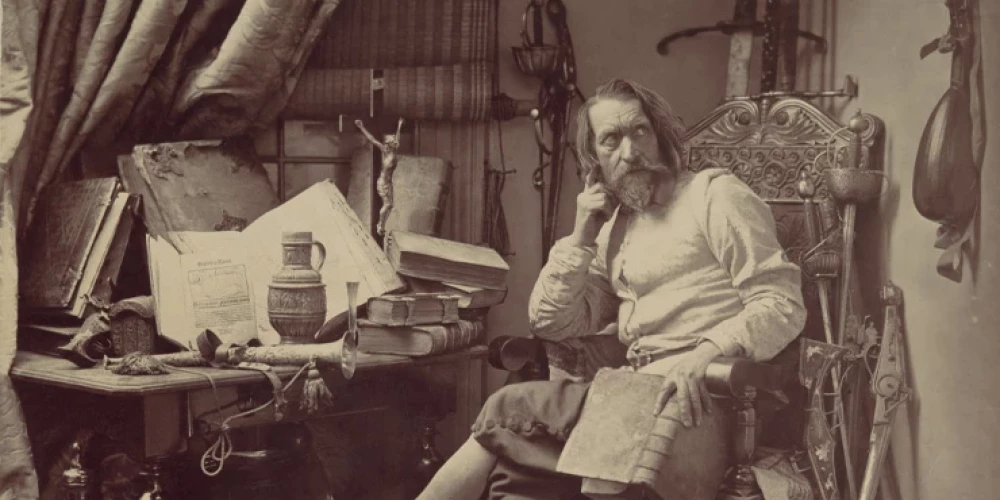 Jaunā Rīgas teātra Lielajā zālē 3. februārī pirmizrādi piedzīvos "Dons Kihots", kura režisors ir Ādolfs Šapiro.