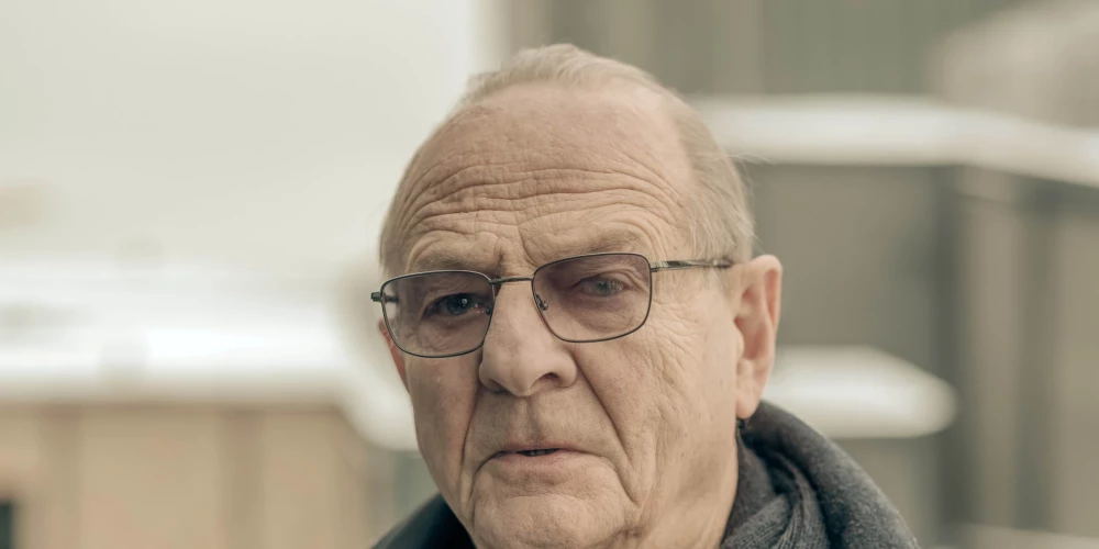 Ādolfs Šapiro ir teātra režisors.