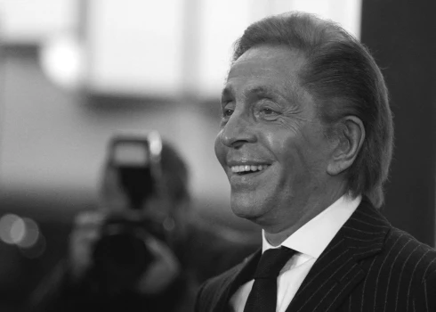 Mūžībā devies leģendārais itāļu modes dizainers Valentino.