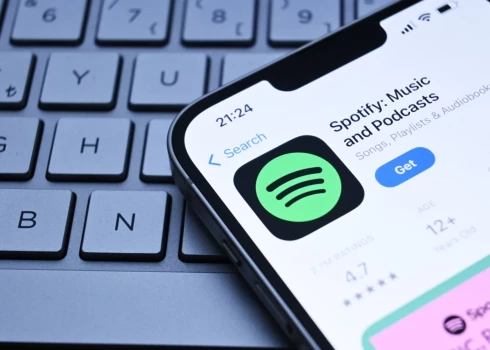 "Spotify" paaugstina abonēšanas cenu arī Latvijā. 