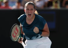 Aļona Ostapenko 11. "Australian Open" karjerā sāk ar uzvaru divos setos