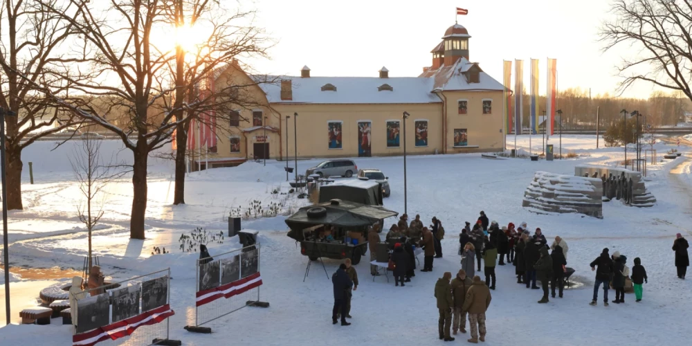 Pasākums “Barikāžu atmiņu stāsti” tika rīkots, godinot 1991. gada barikāžu aizstāvju atceres dienu.