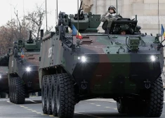 NATO valsts pārvietojusi savu karaspēku pie robežas ar Ukrainu. Kas notiek? 