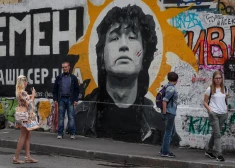 На могиле Виктора Цоя нашли мертвую женщину