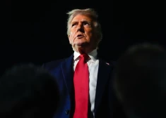 Tramps: "Lielbritānija pieņēma muļķīgu lēmumu. Tas ir vēl viens iemesls, kāpēc ASV ir jāiegūst Grenlande"