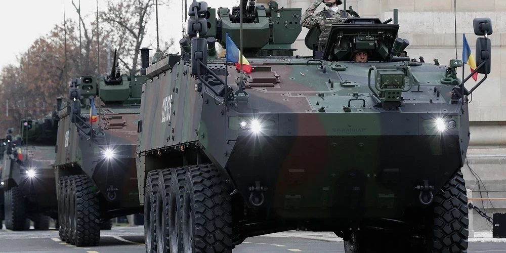 Бухарест принял решение увеличить численность солдат на границе с Украиной.