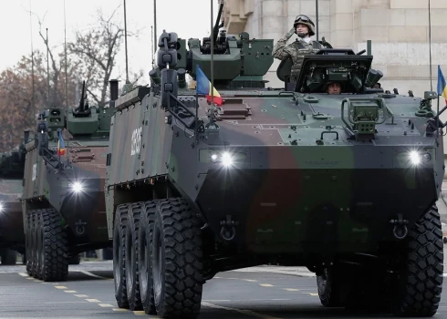 Бухарест принял решение увеличить численность солдат на границе с Украиной.