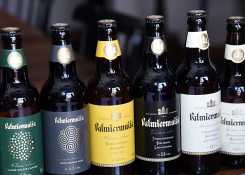 Alus darītavā "Valmiermuižas alus" ražotais alus.