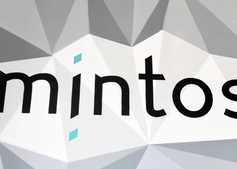 "Mintos" logo.