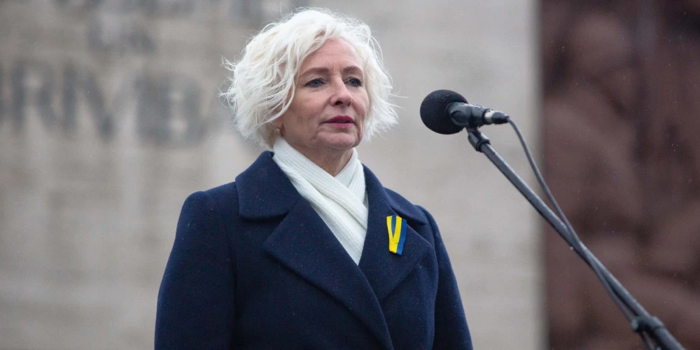 Jauns.lv vērsās Saeimā, lūdzot paskaidrot, kad tapis šāds dokuments un kad tas iesniegts Nobela komitejai, taču komentāri pagaidām netika sniegti.