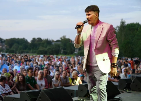 Septiņdesmit piecus gadus vecā Ivara Rutmaņa dzīvē nekas nav noticis “pa vienkāršo”. 