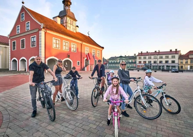 Bauskas novadā vecākajam līgavainim – 92 gadi, jaunākajai līgavai – tikai septiņpadsmit. Neparatākie vārdi: Abigeila. Liams
