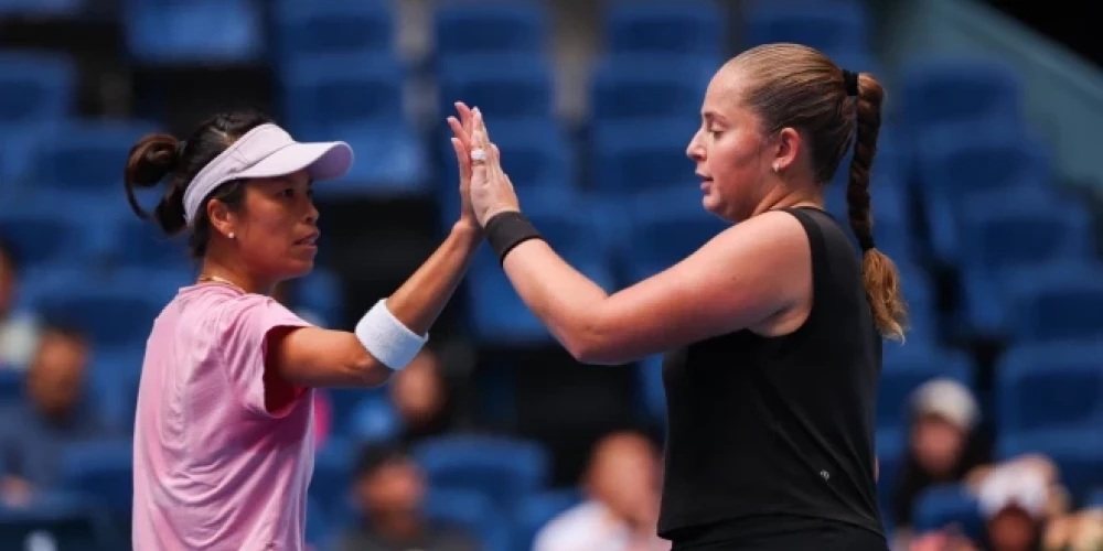 Ostapenko ar taivānieti Suveju Sji ir vienas no favorītēm. 