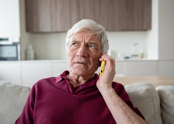 Новая схема мошенников: латвийцев уговаривают продать квартиры "по заданию полиции"