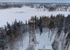 В Алуксне впервые в зимний сезон откроют смотровую башню - посещение будет стоить 1 евро
