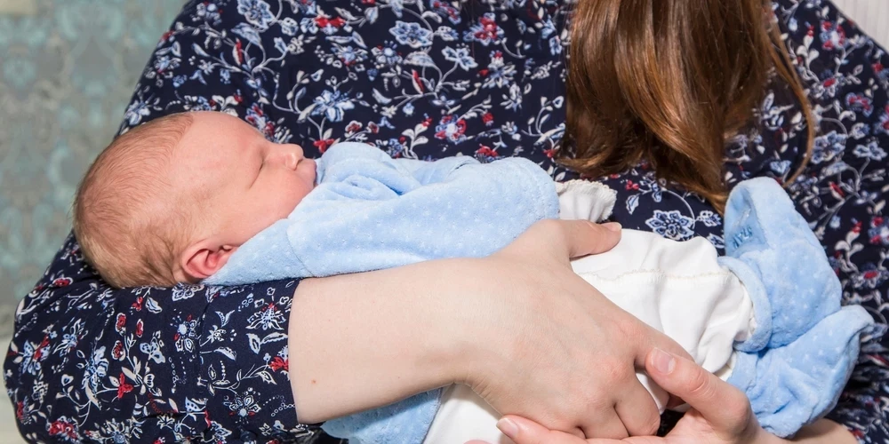 Bērnu agrīnās attīstības skrīnings ir strukturēts izvērtēšanas instruments, kas palīdz pārbaudīt, vai bērna attīstība atbilst viņa vecumam. Pasaulē plaši izmanto dažādus attīstības izvērtēšanas rīkus, kas paredzēti bērniem no pirmajiem dzīves mēnešiem līdz pat astoņu gadu vecumam.