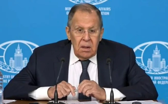 Krievijas ārlietu ministra Sergeja Lavrova jaunākais apkaunojošais incidents ir izraisījis izsmieklus sociālajos tīklos.