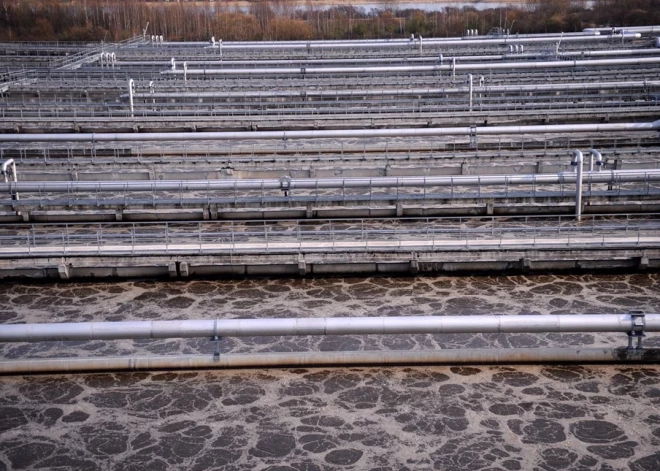 Ученые изучат содержимое унитазов жителей Латвии. Что они там ищут?