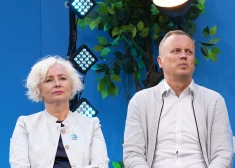 Mieriņa ar savu aicinājumu piešķirt Trampam Nobela Miera prēmiju diskreditē Latviju, pauž Tavars