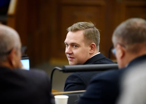 ZZS frakcijas priekšsēdētājs Harijs Rokpelnis