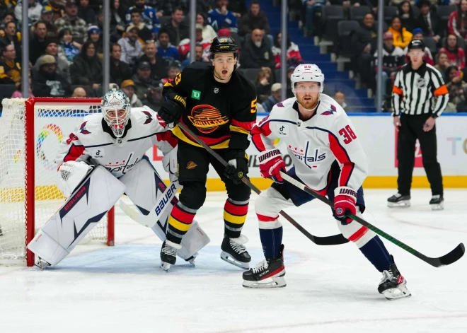 Teodors Bļugers beidzot atgriežas no traumas un ar lielu spēles laiku veicina "Canucks" uzvaru