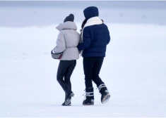 Salaspils novadā atļauj atrasties uz atsevišķu ūdenstilpju ledus; Daugavā un Mazajā Juglā aizliegums saglabājas