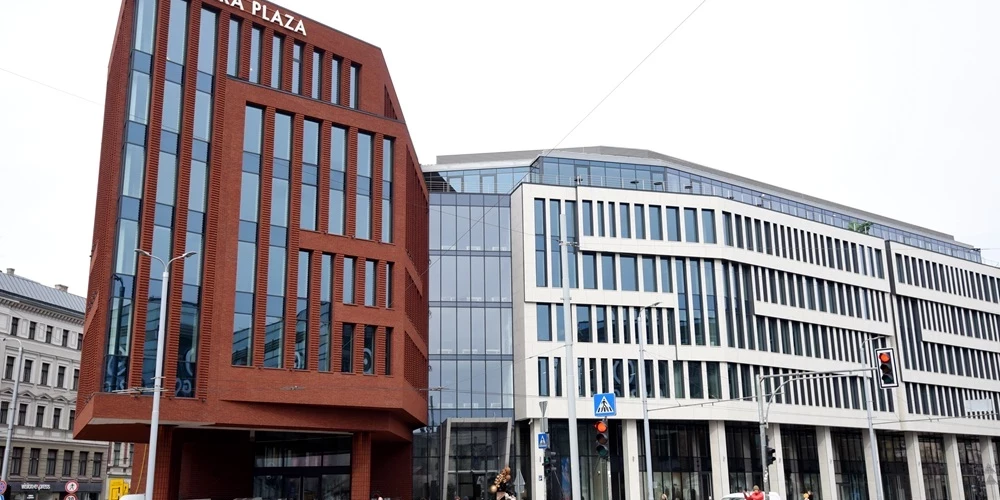 Деловой центр Novira Plaza находится у Центрального вокзала Риги.