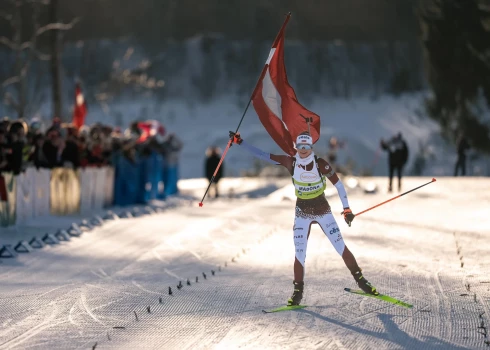 Esterei Volfai lieliski rezultāti pirms olimpiskajām spēlēm. 