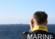 Francijas nagos Vidusjūrā nokļūst Krievijas "ēnu flotes" kuģis "Grinch"